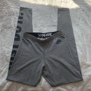 Nike leggings
